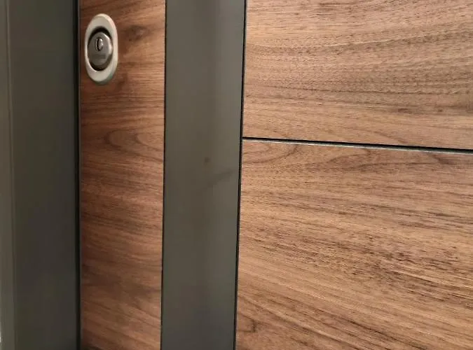 Lili U Parku Апартаменты