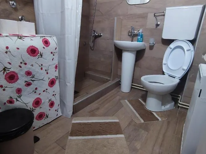 Lili U Parku * Врнячка-Баня